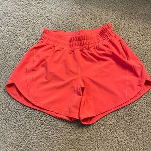 Lululemon Track That Mid-Rise Lined Short 5"